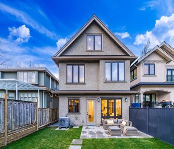 MLS# R2864985