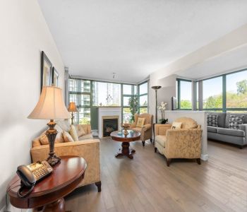 MLS# R2879306