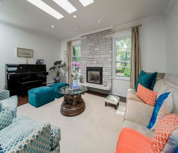 MLS# R2880272