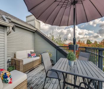 MLS# R2883189