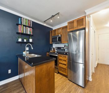 MLS# R2883878