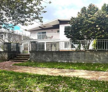 MLS# R2887624