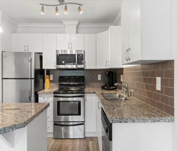 MLS# R2888401