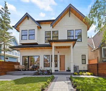 MLS# R2889463