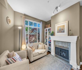 MLS# R2889596