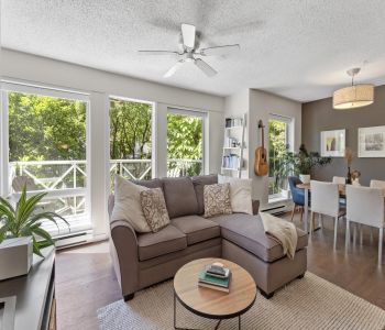 MLS# R2893056