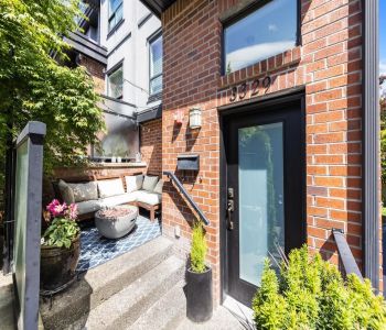 MLS# R2893570